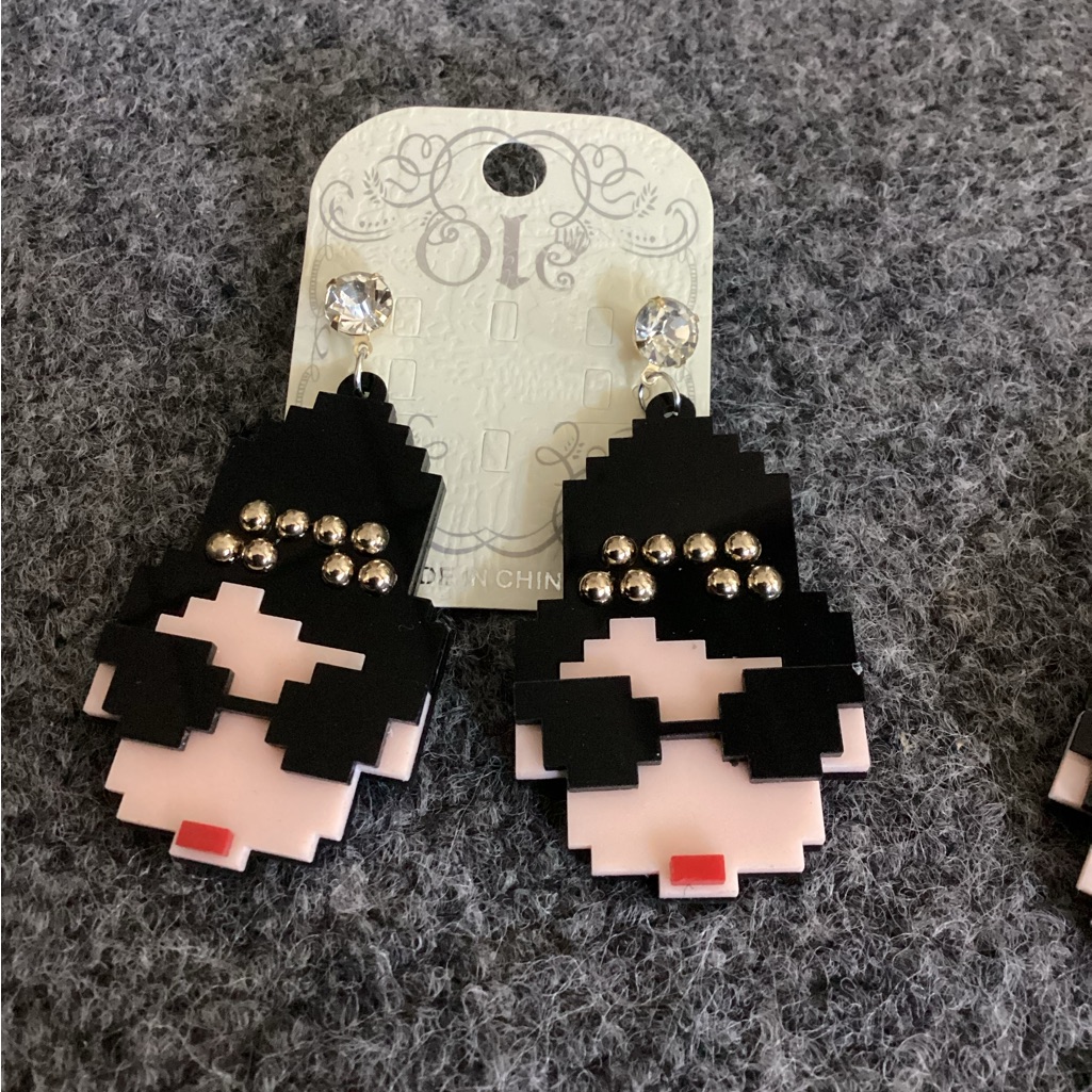 Audrey Hepburn Big Earrings